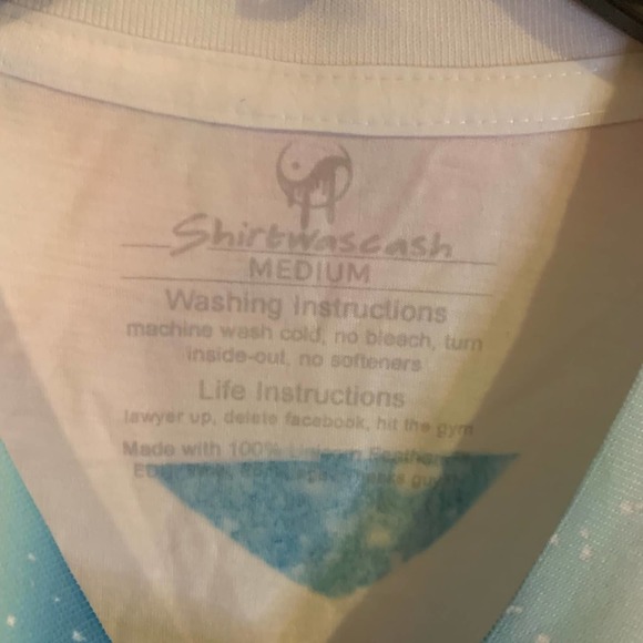 ShirtwasCash American Santa M Graphic Tee - Picture 4 of 6